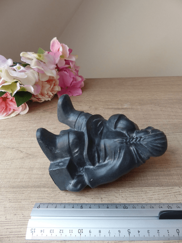 Vintage Sculpture Inuit Esquimau Maman avec son Enfant Canada, Figurine Canadienne en Résine Noire, Cadeau pour une maman
