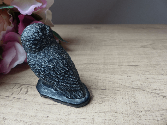 Sculpture miniature chouette en résine noire, Figurine Chouette du Canada Vintage, Collection Amoureux des Chouettes et des Oiseaux