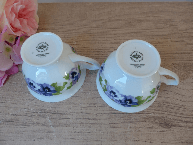 Deux tasses à café porcelaine Rosenthal Collection Classic, Allemagne, tasses romantiques décor fleurs pensées, cadeau couple déco intérieur