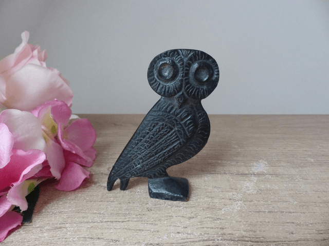 Statuette chouette en métal, sculpture chouette avec des grands yeux, figurine chouette d'Athéna en métal, symbole de sagesse