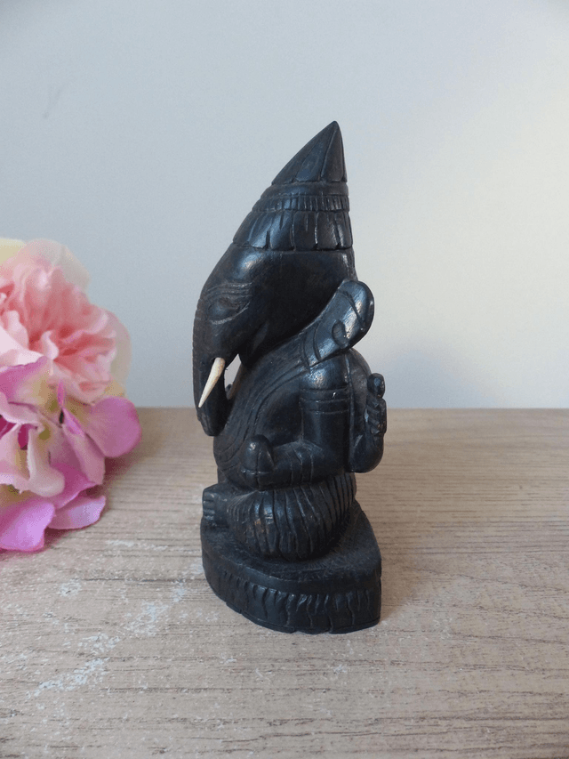 Statuette Ganesh en bois marron, Décoration hindouiste, Sculpture éléphant en bois fait main, Ganesh idole de décoration d'autel