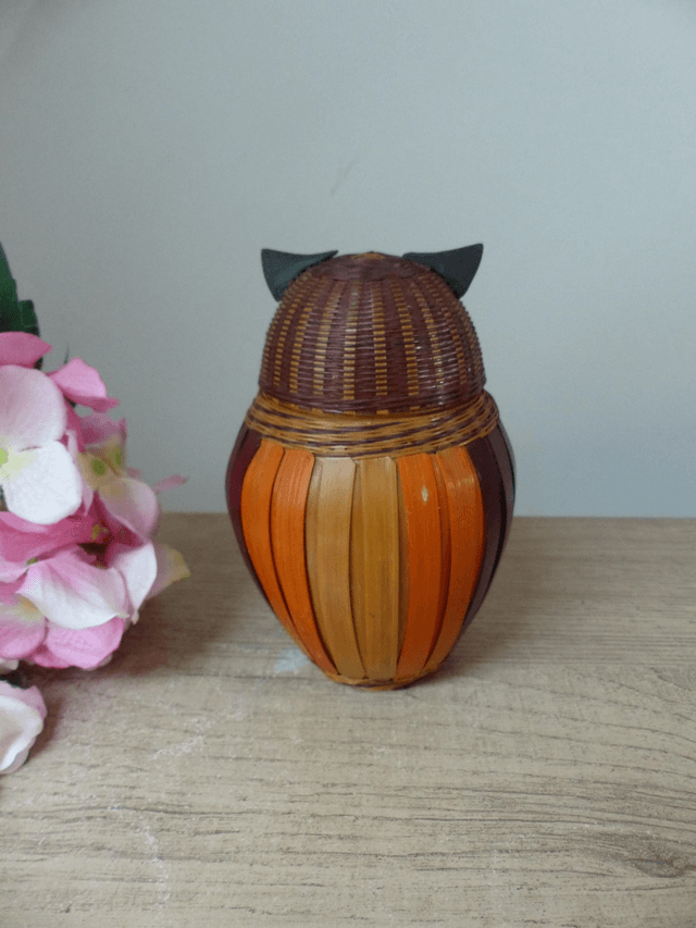 Ancienne boite avec couvercle en forme de hibou, pot de rangement hibou en osier tressé, figurine chouette hibou en bois, panier hibou bois