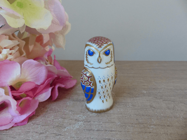Figurine chouette porcelaine bleue, rouge et dorée collection The Franklin Mint 1988