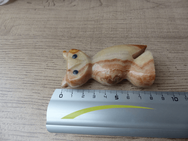 Figurine sculpture hibou chouette en pierre beige Porte Bonheur, Collection Lithothéraphie, Cadeau Amoureux des Pierres et des Chouettes