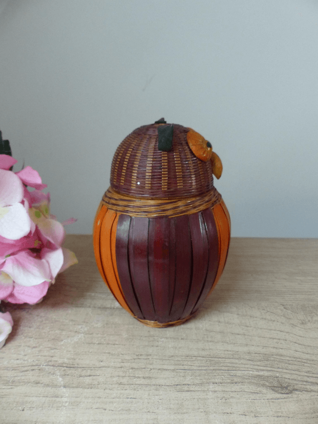 Ancienne boite avec couvercle en forme de hibou, pot de rangement hibou en osier tressé, figurine chouette hibou en bois, panier hibou bois