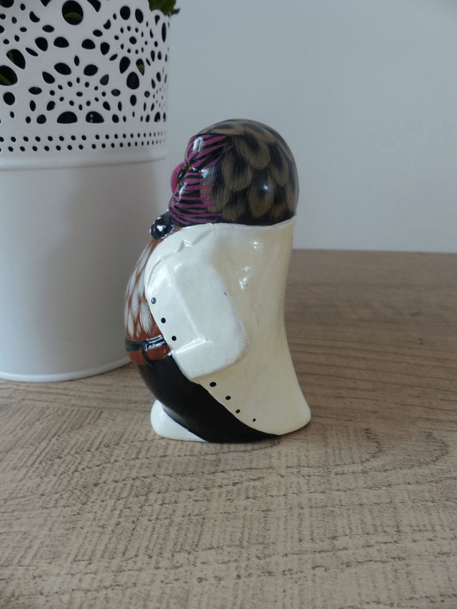 Statuette chouette Hibou dodu en céramique, Monsieur Hibou chic en smocking, Hibou savant, Cadeau professeur, enseignant, ami, famille