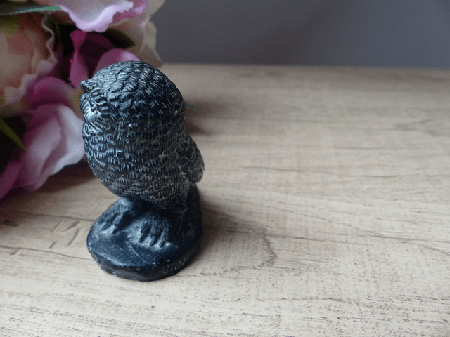 Sculpture miniature chouette en résine noire, Figurine Chouette du Canada Vintage, Collection Amoureux des Chouettes et des Oiseaux