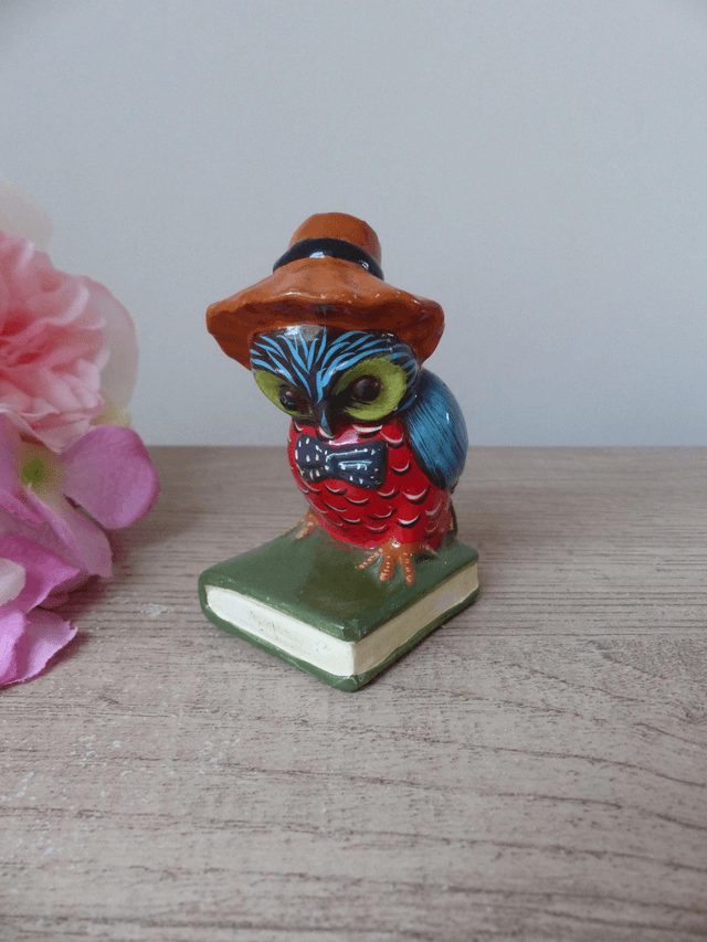 Petite Chouette Hibou Savante avec Chapeau sur Livre Céramique Vintage 1970