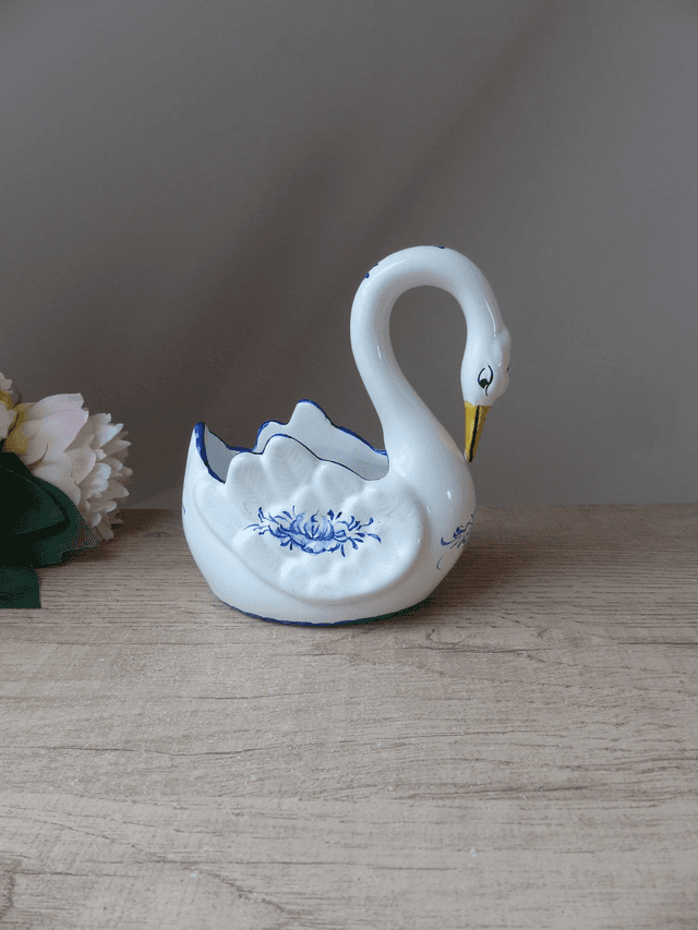 Vintage Petit Cache Pot Cygne de Porcelaine Peint à la Main au Portugal - Oiseau d&#039;ornement - Petite Jardinière Cygne Oiseau - Cadeau Couple