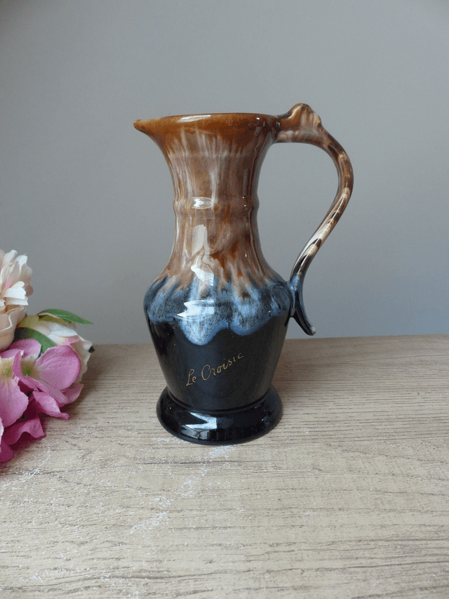 Ancien pichet à vin carafe grès flammé marron et bleu, Souvenir Bretagne France, Le Croisic, Cadeau Ami Famille Décoration Intérieur Table